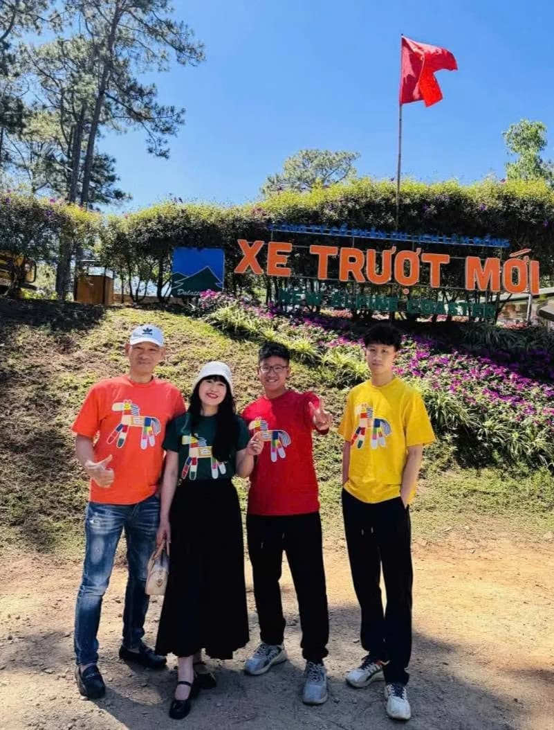 Khoảnh khắc cùng The Shia · 035